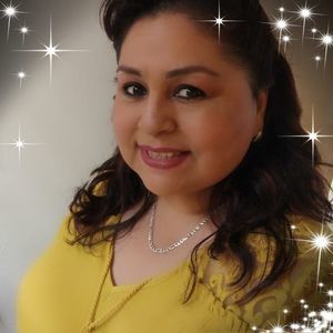 Meet your Posher, Gloria